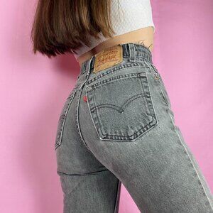 Vintage 90s Distressed Grey High Waisted 512 Levi's Jeans USA 23" waist